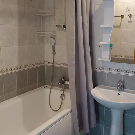 Bright And Cozy Center 1 Bedroom Ap, Free Parking! Appartamento *